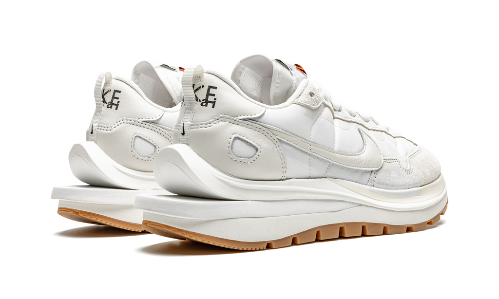 NIKE VaporWaffle Sacai - Sail
