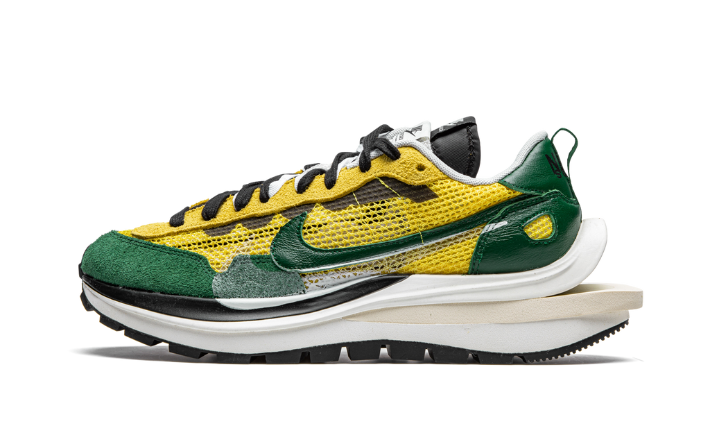 NIKE VaporWaffle Sacai - Tour Yellow