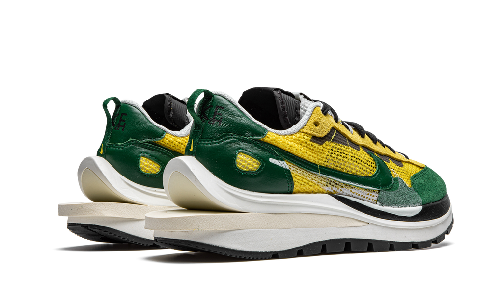 NIKE VaporWaffle Sacai - Tour Yellow