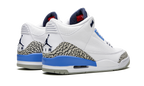 Air Jordan 3 Retro UNC