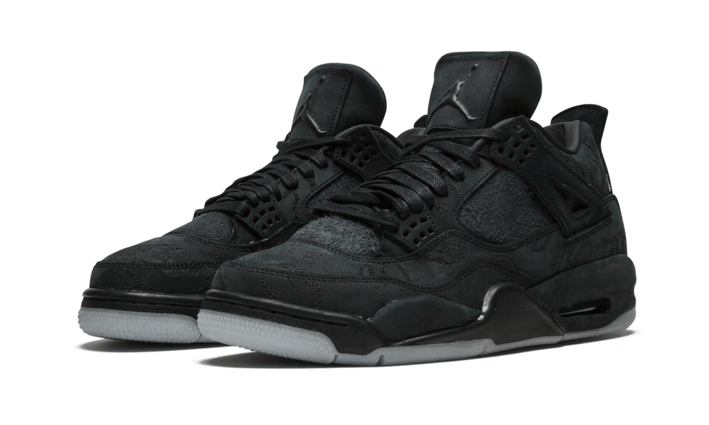 Air Jordan 4 Retro Kaws - Black