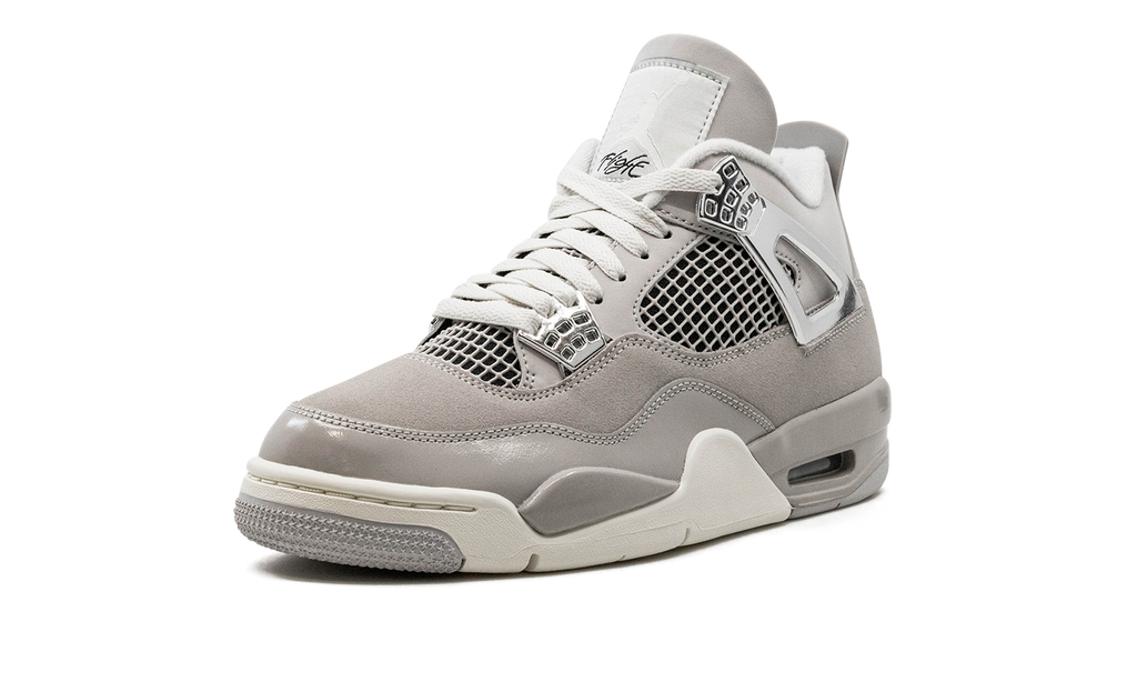 Air Jordan 4 WMNS Frozen Moments
